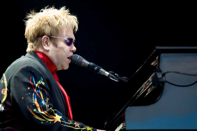 Lire la suite à propos de l’article Elton John