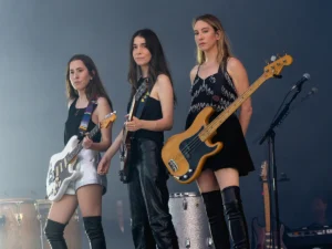 Lire la suite à propos de l’article Haim à the Park samedi